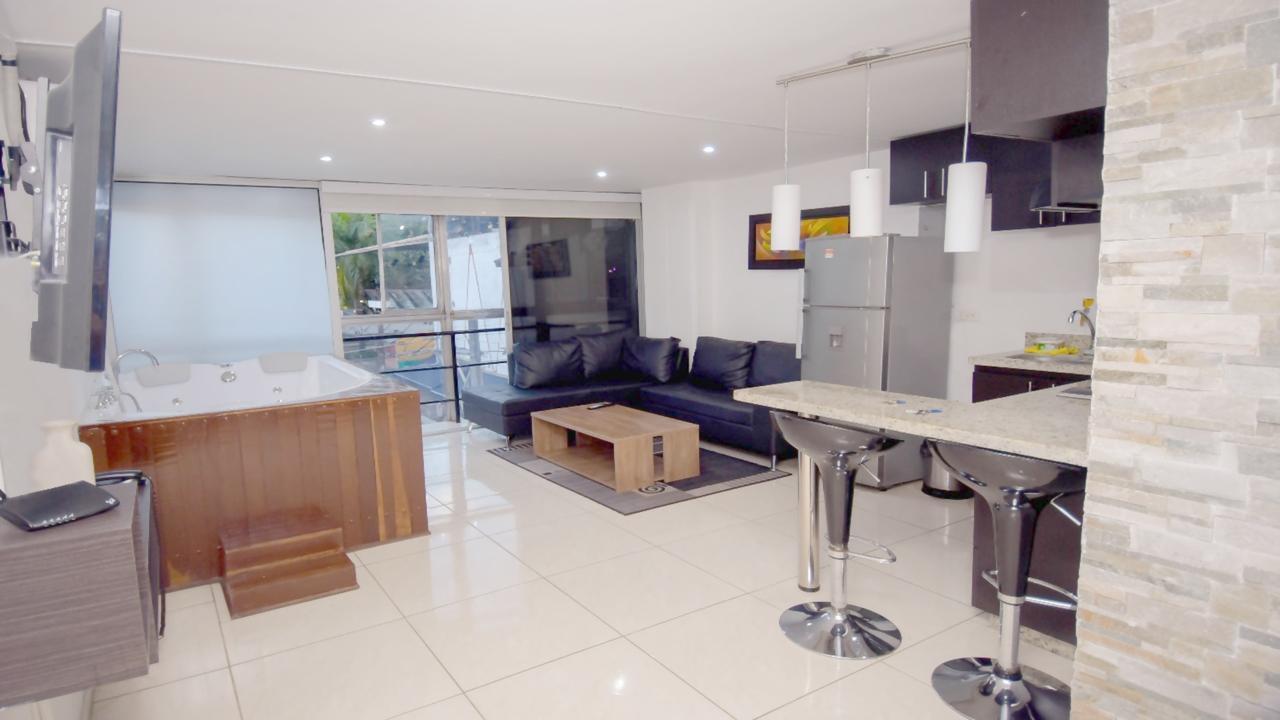 Apartamento Lleras Ac Hot Tub Medellin Exterior photo
