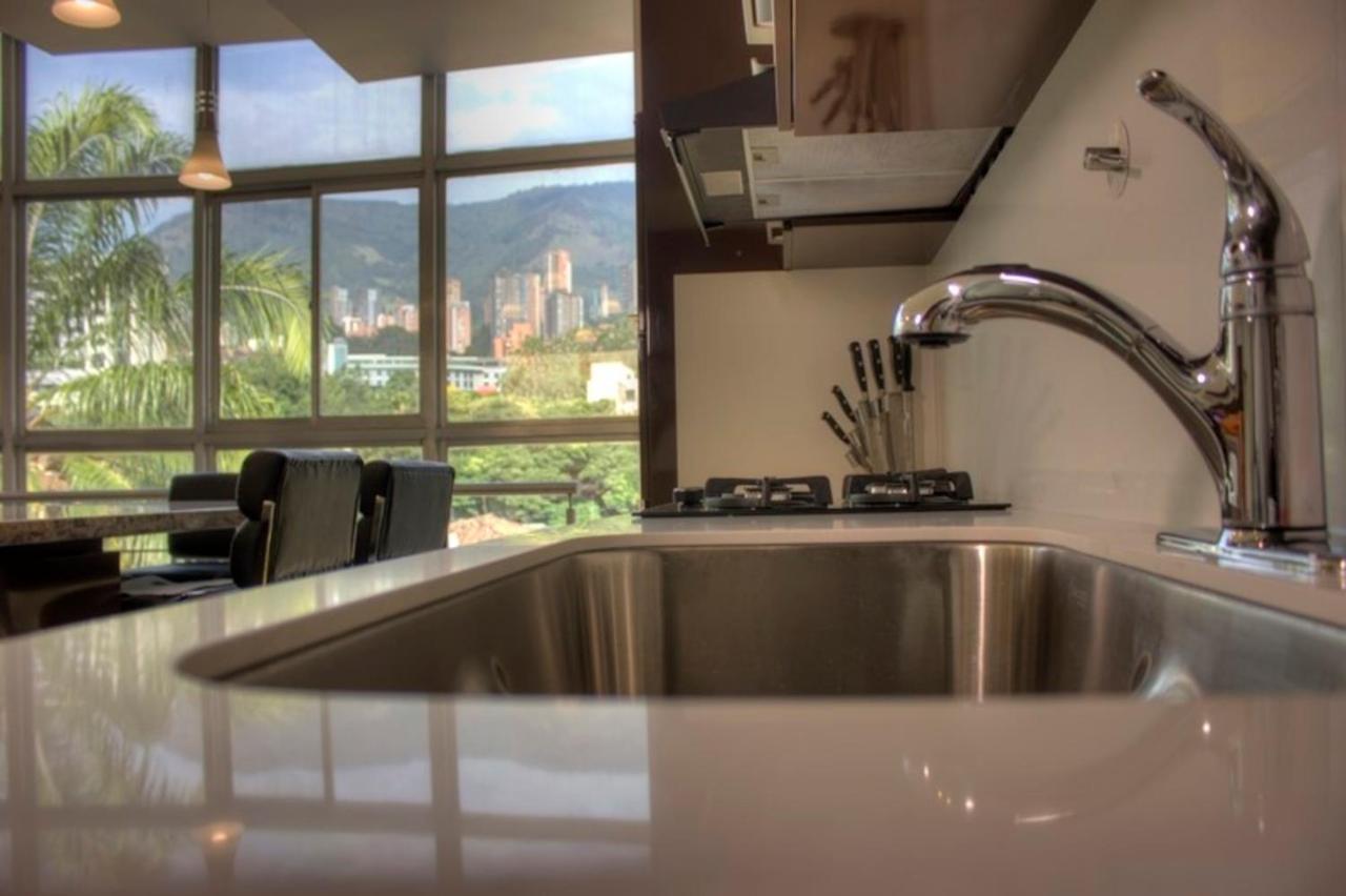 Apartamento Lleras Ac Hot Tub Medellin Exterior photo