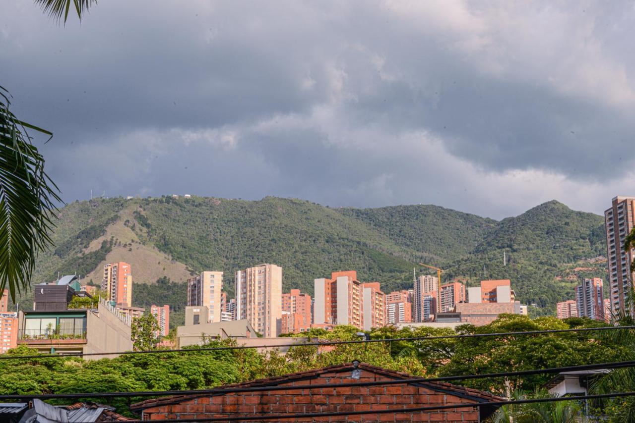 Apartamento Lleras Ac Hot Tub Medellin Exterior photo